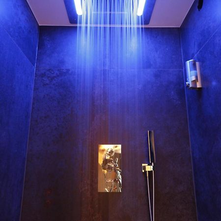 Chambres d'hôtes Le Repère des Anges et SPA Larnod Esterno foto