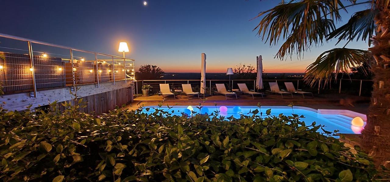 Chambres d'hôtes Le Repère des Anges et SPA Larnod Esterno foto