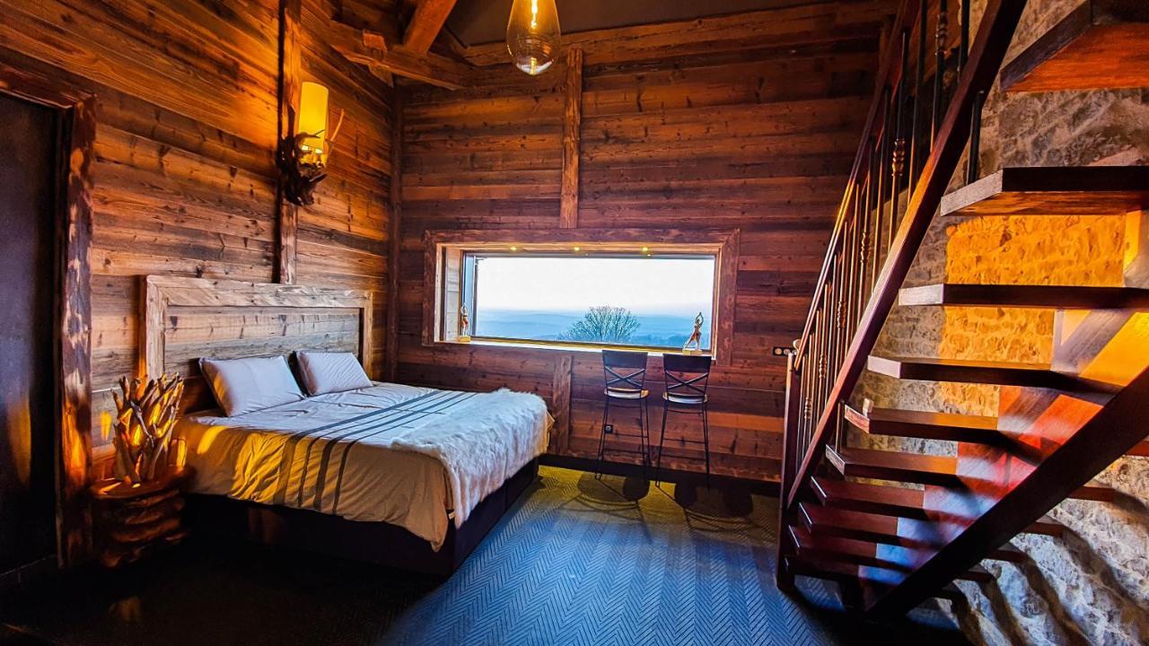 Chambres d'hôtes Le Repère des Anges et SPA Larnod Esterno foto